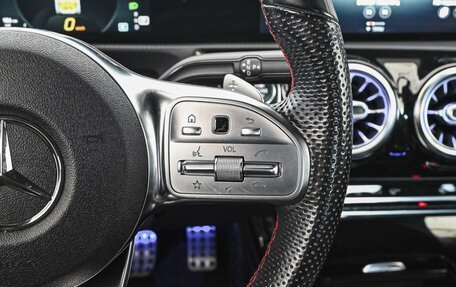 Mercedes-Benz CLA, 2019 год, 3 445 000 рублей, 20 фотография