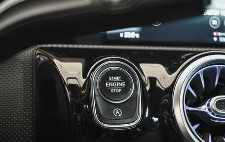Mercedes-Benz CLA, 2019 год, 3 445 000 рублей, 24 фотография