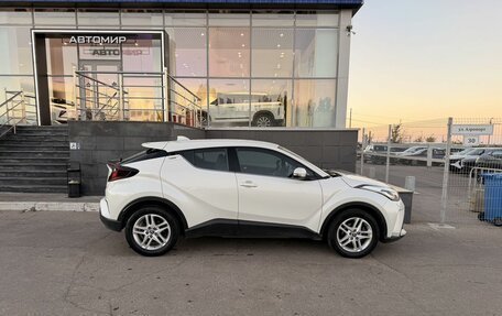 Toyota C-HR I рестайлинг, 2019 год, 2 310 000 рублей, 4 фотография