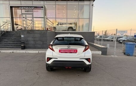 Toyota C-HR I рестайлинг, 2019 год, 2 310 000 рублей, 6 фотография