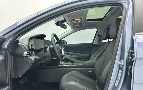 Hyundai Elantra, 2023 год, 2 290 000 рублей, 7 фотография