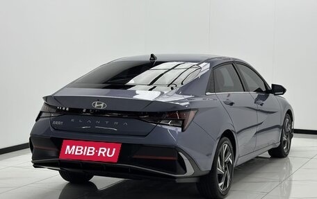 Hyundai Elantra, 2023 год, 2 290 000 рублей, 4 фотография