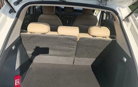 Honda Vezel, 2023 год, 2 375 000 рублей, 16 фотография