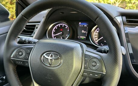 Toyota Camry, 2019 год, 2 860 000 рублей, 4 фотография