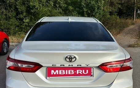 Toyota Camry, 2019 год, 2 860 000 рублей, 13 фотография