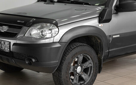Chevrolet Niva I рестайлинг, 2015 год, 540 000 рублей, 10 фотография