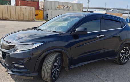 Honda Vezel, 2019 год, 2 050 000 рублей, 4 фотография