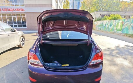 Hyundai Solaris II рестайлинг, 2013 год, 900 000 рублей, 20 фотография