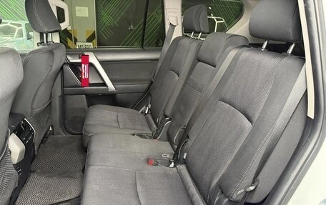 Toyota Land Cruiser Prado 150 рестайлинг 2, 2018 год, 3 700 000 рублей, 12 фотография