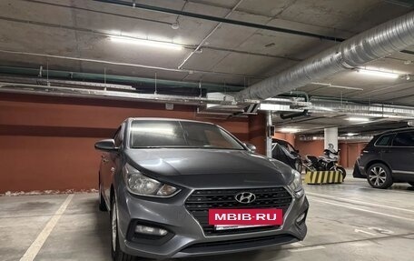 Hyundai Solaris II рестайлинг, 2018 год, 1 500 000 рублей, 5 фотография