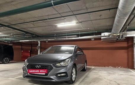 Hyundai Solaris II рестайлинг, 2018 год, 1 500 000 рублей, 11 фотография