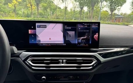 BMW 3 серия, 2023 год, 3 520 000 рублей, 15 фотография
