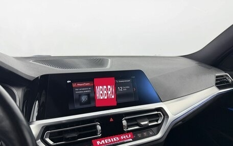 BMW 3 серия, 2019 год, 3 250 000 рублей, 12 фотография