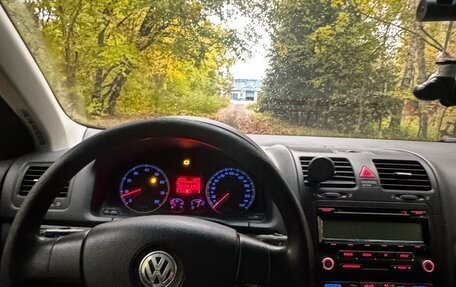 Volkswagen Jetta VI, 2009 год, 800 000 рублей, 2 фотография