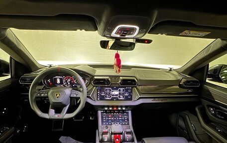 Lamborghini Urus I, 2025 год, 33 900 000 рублей, 30 фотография