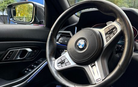 BMW 3 серия, 2019 год, 3 270 000 рублей, 12 фотография