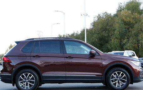 Volkswagen Tiguan II, 2021 год, 2 230 000 рублей, 4 фотография