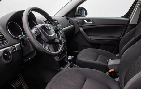 Skoda Yeti I рестайлинг, 2012 год, 720 000 рублей, 10 фотография