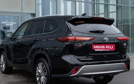 Toyota Highlander, 2026 год, 8 фотография