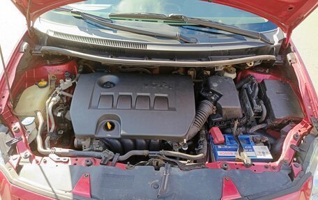 Toyota Auris II, 2011 год, 900 000 рублей, 8 фотография