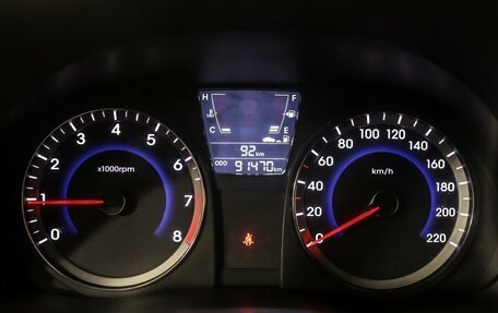 Hyundai Solaris II рестайлинг, 2013 год, 650 000 рублей, 5 фотография