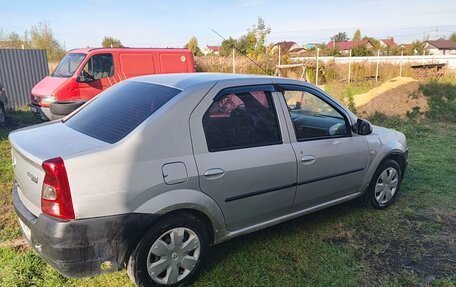 Renault Logan I, 2013 год, 200 000 рублей, 2 фотография
