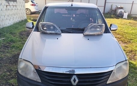 Renault Logan I, 2013 год, 200 000 рублей, 4 фотография