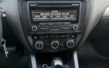 Volkswagen Jetta VI, 2012 год, 849 000 рублей, 8 фотография