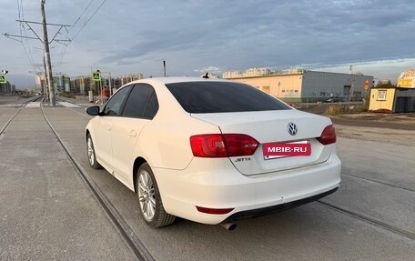 Volkswagen Jetta VI, 2012 год, 849 000 рублей, 4 фотография