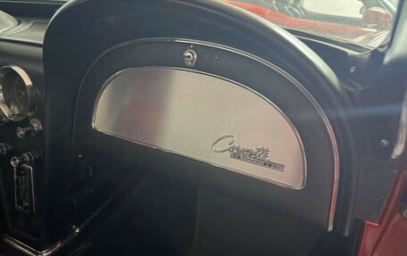 Chevrolet Corvette C2, 1965 год, 6 440 000 рублей, 11 фотография
