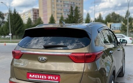 KIA Sportage IV рестайлинг, 2016 год, 1 749 000 рублей, 3 фотография