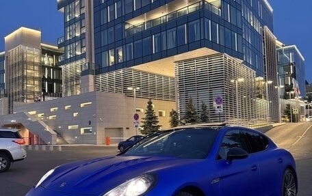 Porsche Panamera II рестайлинг, 2011 год, 2 300 000 рублей, 16 фотография