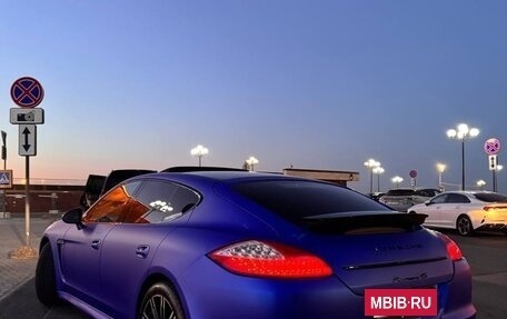 Porsche Panamera II рестайлинг, 2011 год, 2 300 000 рублей, 17 фотография