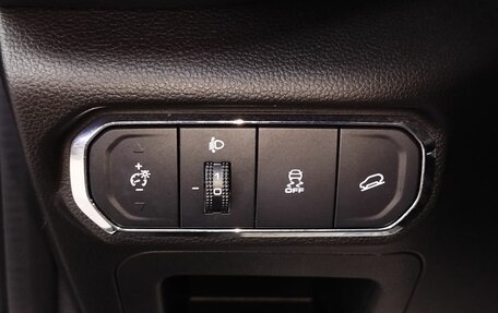 Haval Jolion, 2023 год, 1 850 000 рублей, 18 фотография
