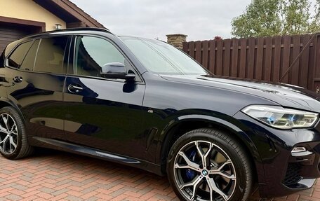 BMW X5, 2019 год, 6 950 000 рублей, 2 фотография