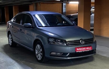 Volkswagen Passat B7, 2011 год, 1 050 000 рублей, 1 фотография