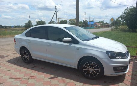 Volkswagen Polo VI (EU Market), 2016 год, 1 040 000 рублей, 4 фотография