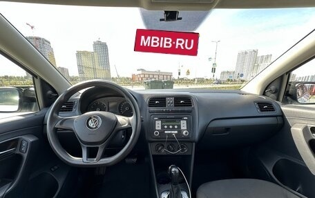Volkswagen Polo VI (EU Market), 2017 год, 1 550 000 рублей, 24 фотография