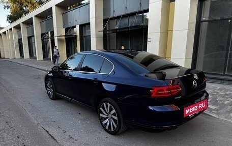 Volkswagen Passat B8 рестайлинг, 2019 год, 1 820 000 рублей, 7 фотография