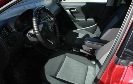 Volkswagen Polo VI (EU Market), 2013 год, 715 000 рублей, 12 фотография