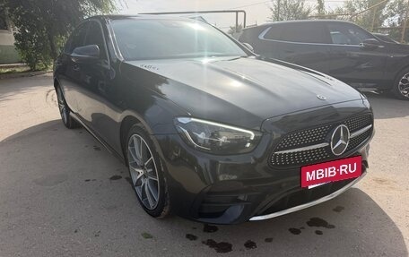 Mercedes-Benz E-Класс, 2021 год, 4 100 000 рублей, 2 фотография