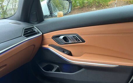 BMW 3 серия, 2021 год, 3 830 000 рублей, 12 фотография