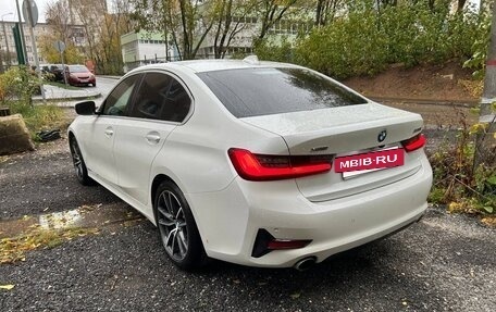 BMW 3 серия, 2021 год, 3 830 000 рублей, 8 фотография