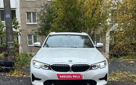 BMW 3 серия, 2021 год, 3 830 000 рублей, 3 фотография