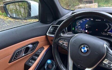 BMW 3 серия, 2021 год, 3 830 000 рублей, 15 фотография