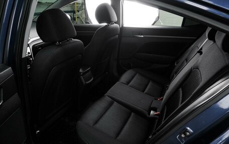 Hyundai Elantra VI рестайлинг, 2018 год, 1 369 000 рублей, 10 фотография