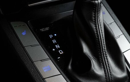 Hyundai Elantra VI рестайлинг, 2018 год, 1 369 000 рублей, 20 фотография