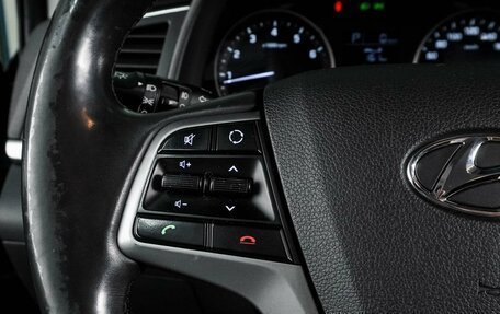 Hyundai Elantra VI рестайлинг, 2018 год, 1 369 000 рублей, 15 фотография