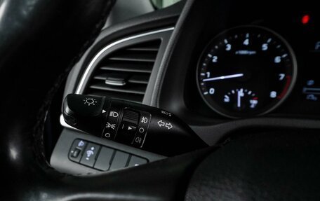 Hyundai Elantra VI рестайлинг, 2018 год, 1 369 000 рублей, 12 фотография