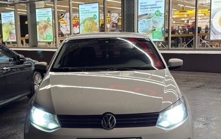 Volkswagen Polo VI (EU Market), 2014 год, 485 000 рублей, 2 фотография